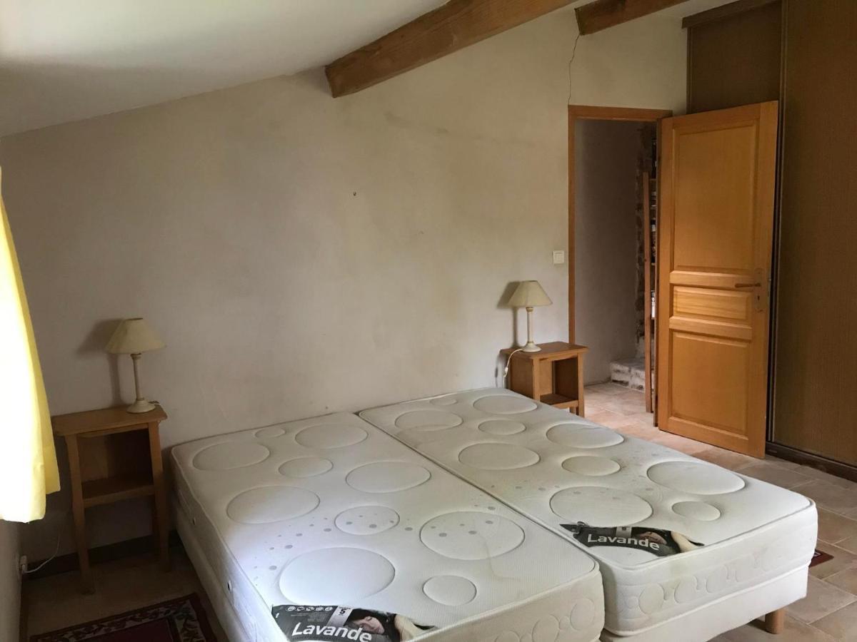 La Vieille Cure, Spa, Wifi A 20 Min Des Plages La Jonchere Exteriör bild